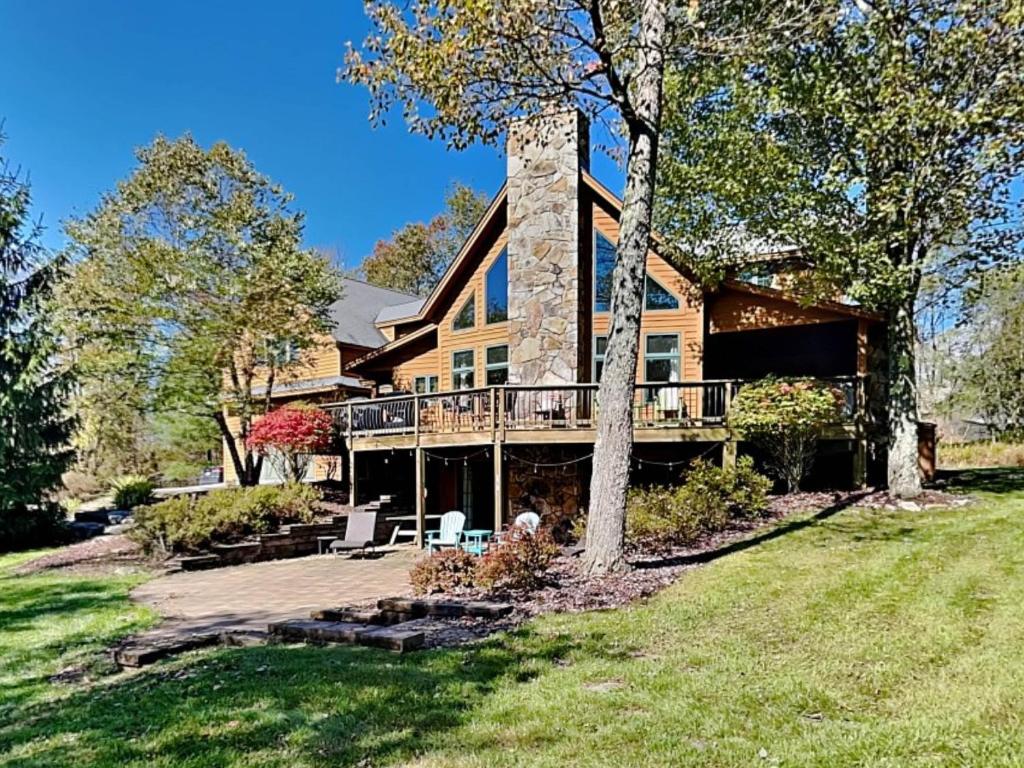 Mountainlair, McHenry