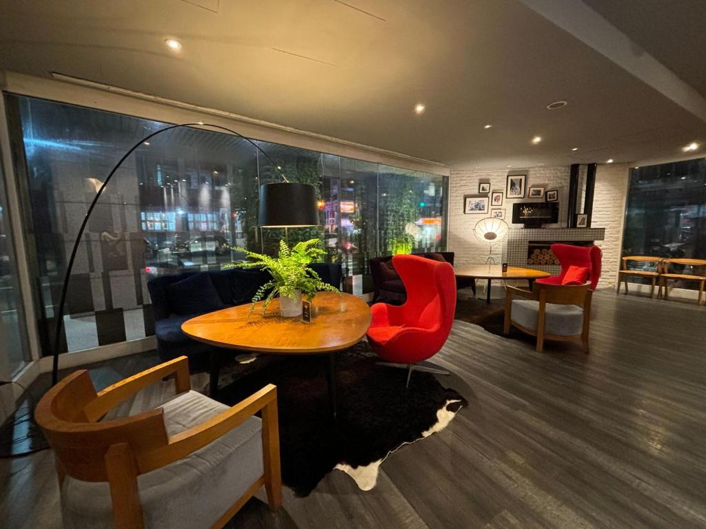 Bar/lounge