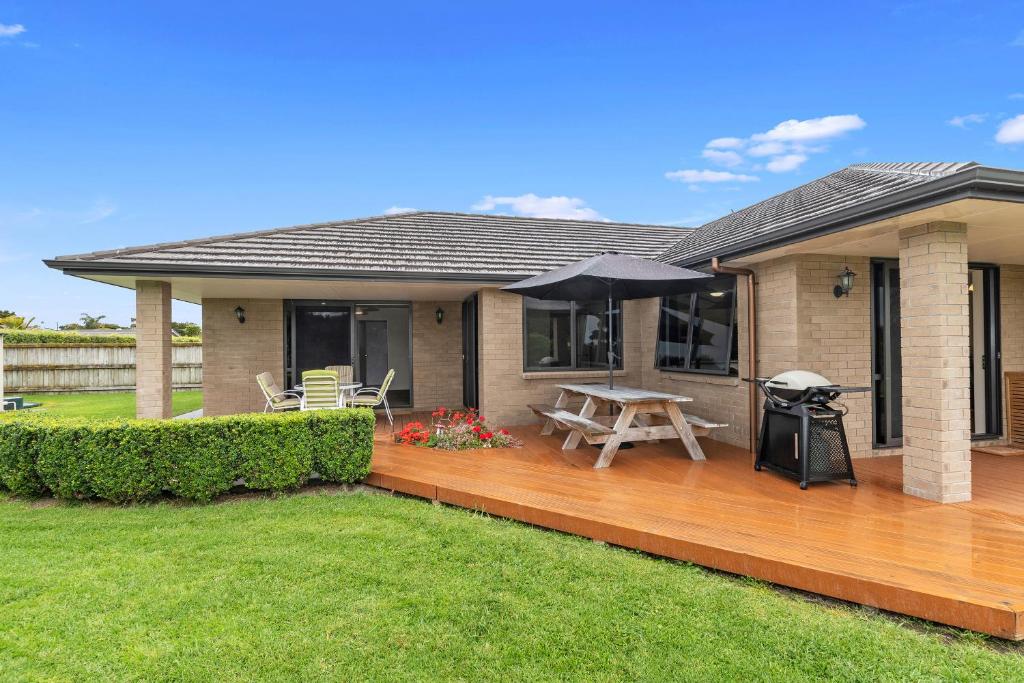 Magical Waipu - Central Family Holiday Home, Waipu