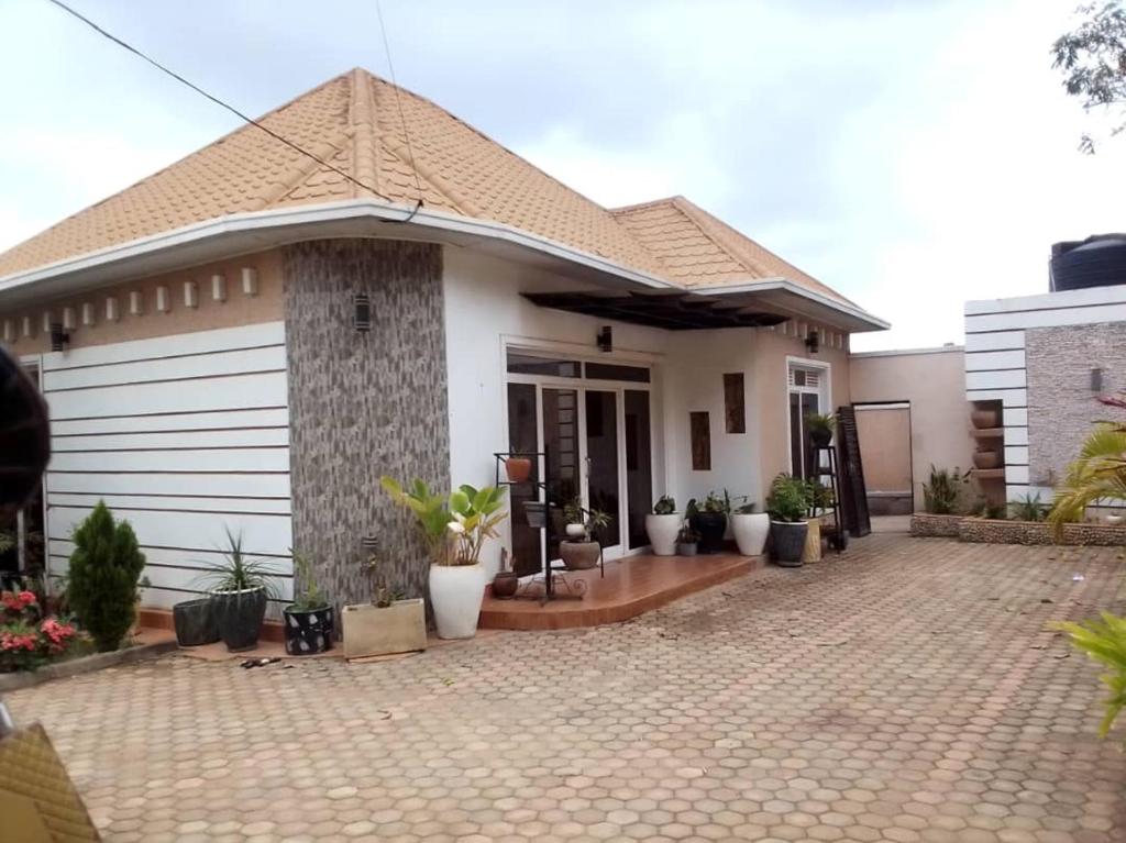 Comfy Home, Kigali