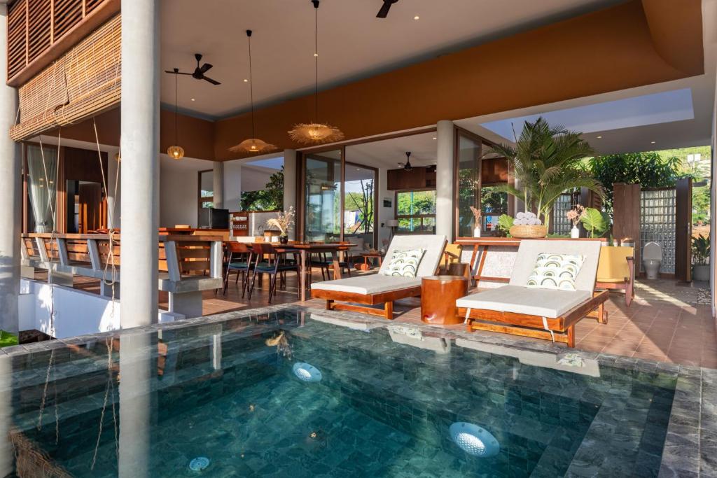 Surrounding environment