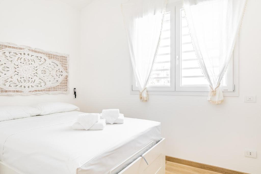 Luxury Villa - Exclusive Property With Private Box - 4