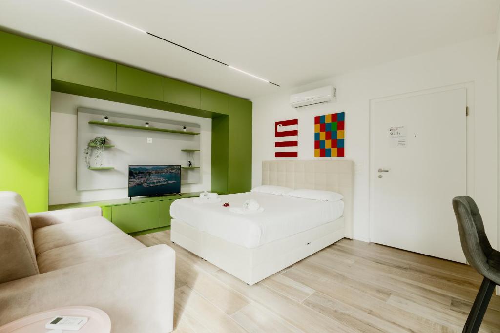 Home Sofia Room 3 -Love Couples -By EasyLife Swiss - 2
