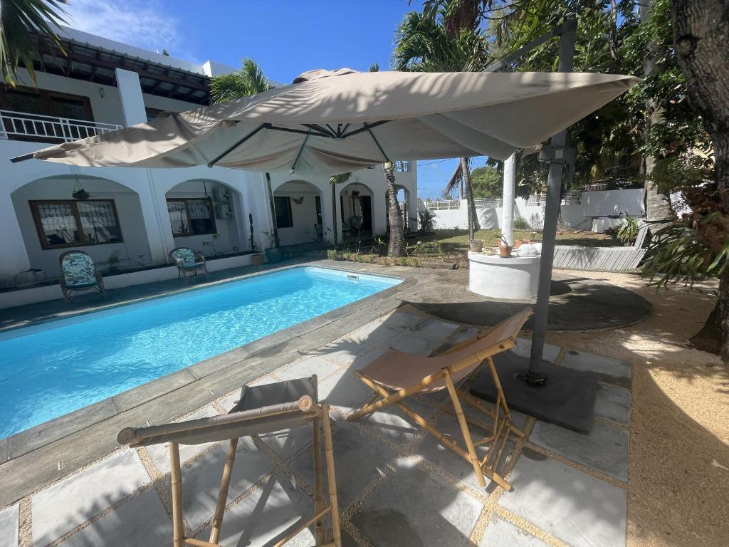 Link Road 69, Blue Bay