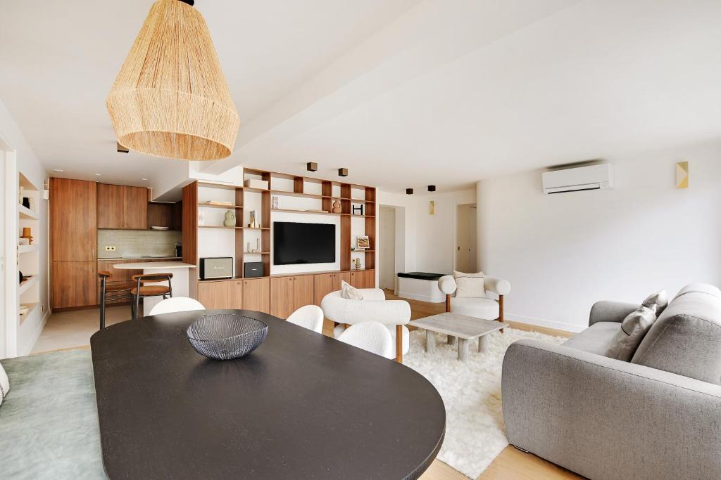 Pick A Flat's Apartments in Tour Eiffel - Rue de l'Amiral Hamelin - 4