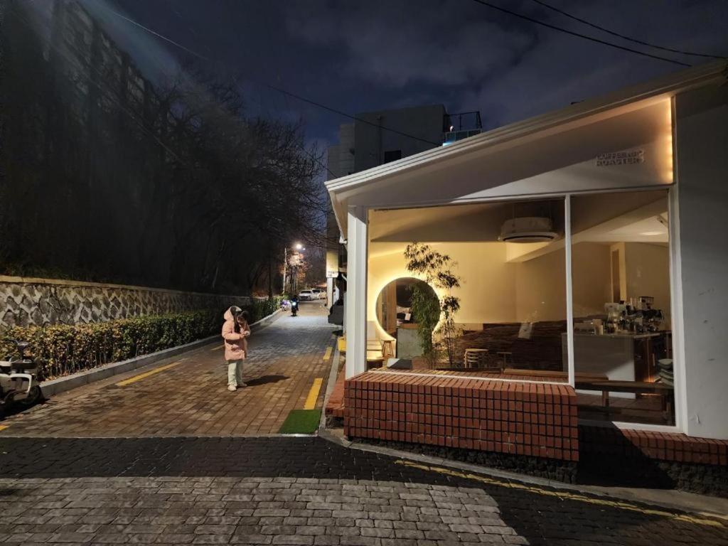 반달 하우스 감성 인테리어