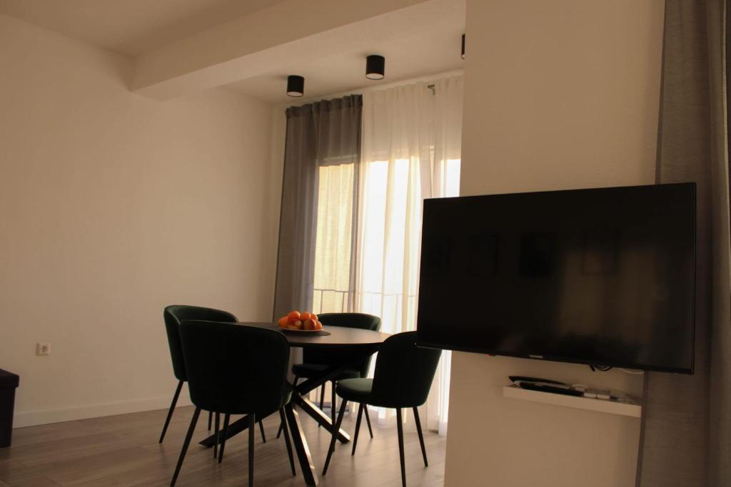 Apartment Merry Harmony Heights - Balcony & Free Garage & Parking - 4