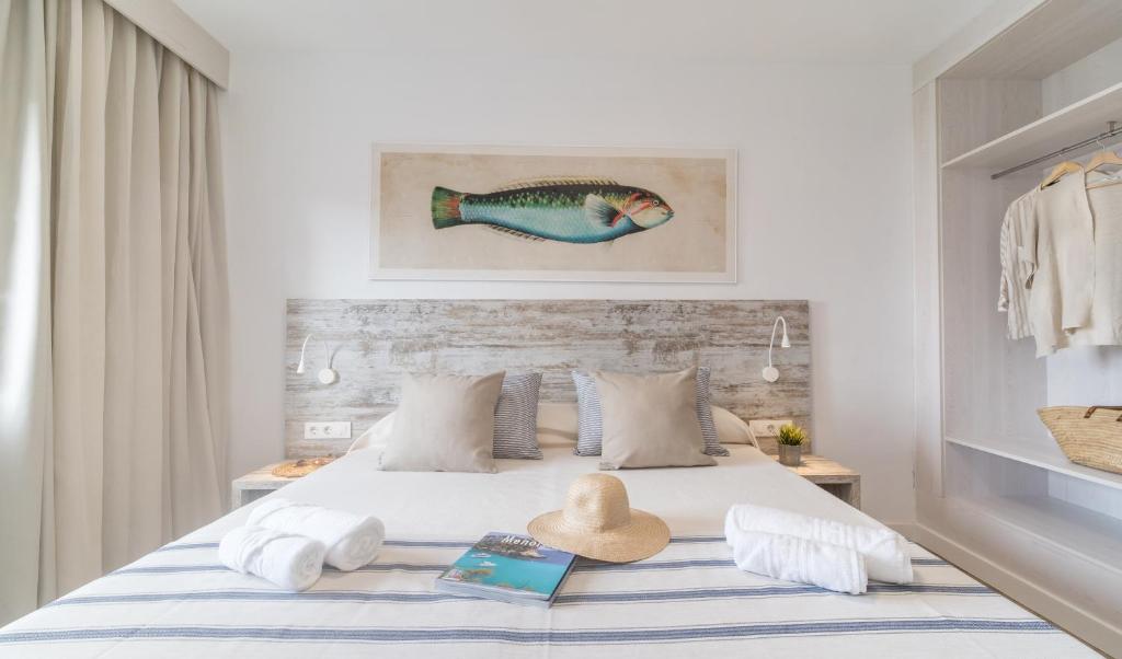 FERGUS Club Carema Splash — Hotel rooms in Fornells, Balearic Islands