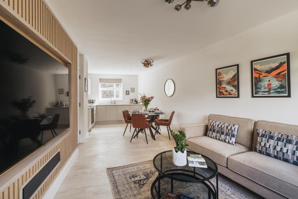 Aspen Suite, The Old Bank House, Ambleside