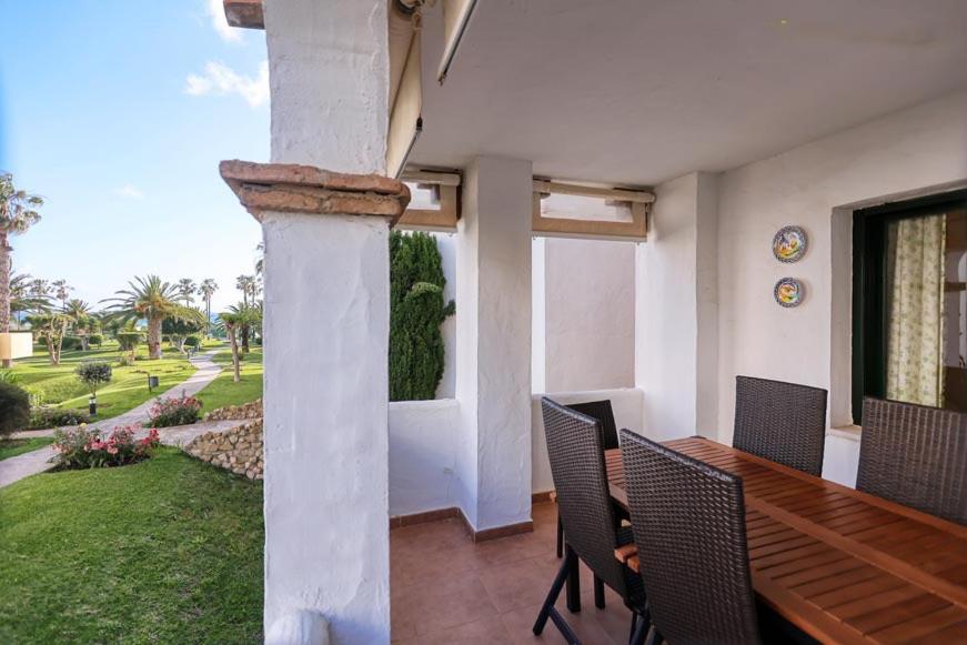 Apartamento a pie de playa Atlanterra - 4