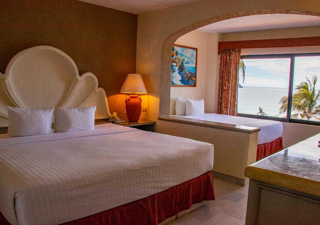 The Palms Resort of Mazatlan - 5
