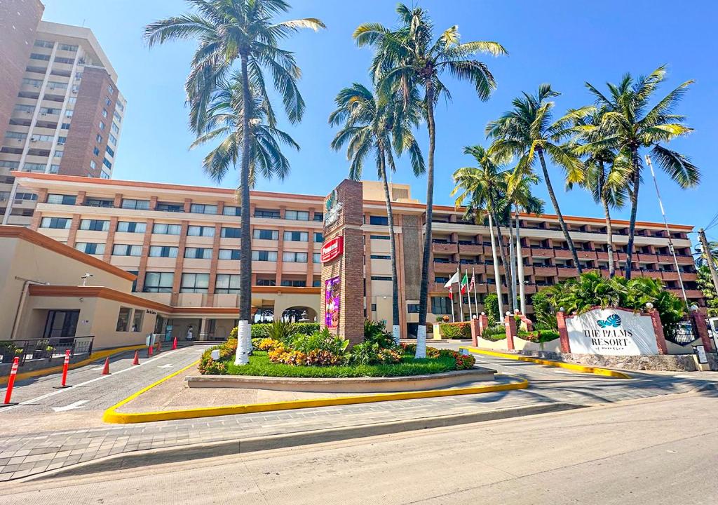 The Palms Resort of Mazatlan - 4