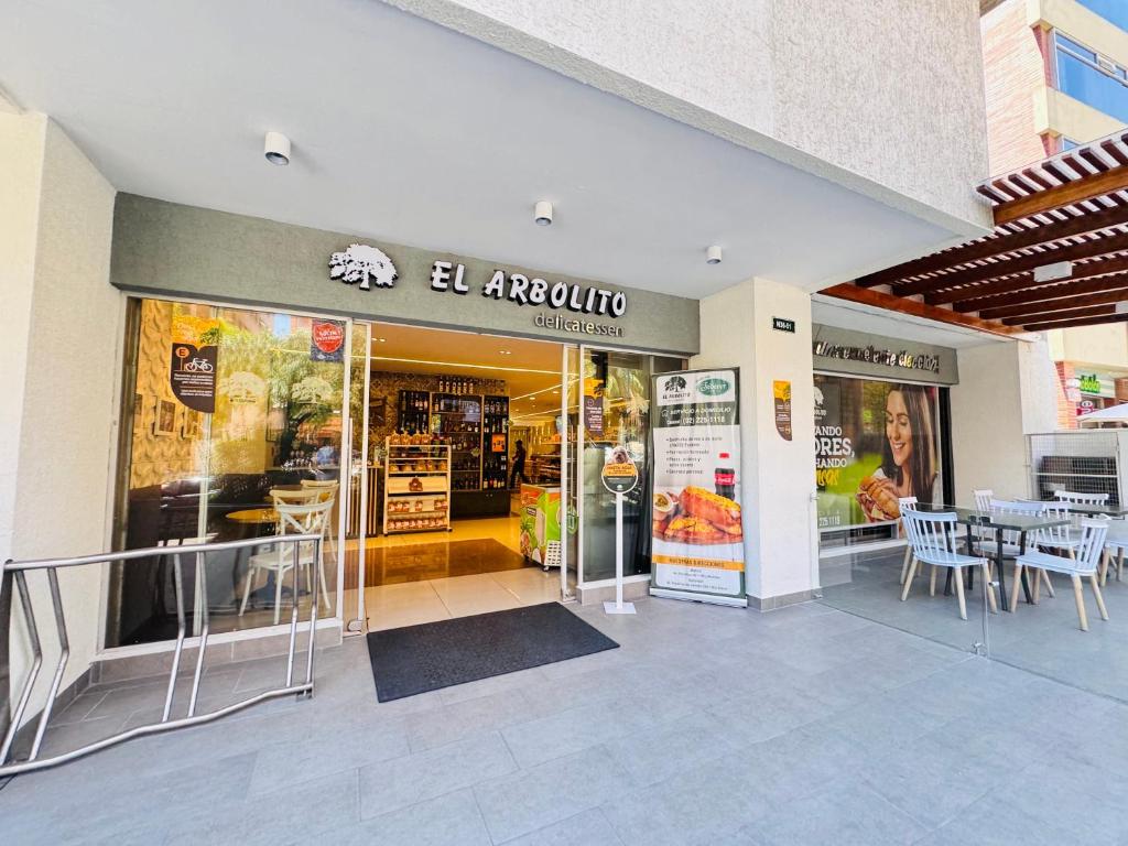 Departamento de lujo con terraza piso alto y vista 3 habitaciones diagonal al Hotel Sheraton - 5