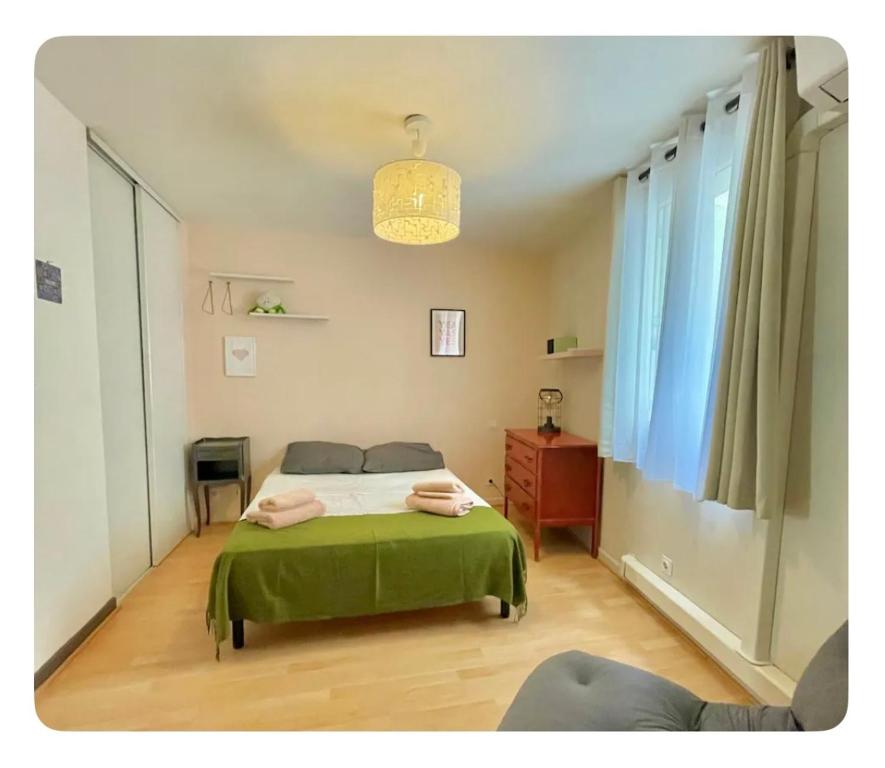 Appartement calme, à 2 pas du Palais des Papes, au 3eme étage - 1