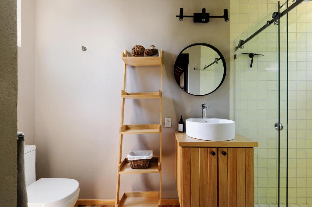 Casas Abi, A Tranquil Retreat Surrounded by nature - 3