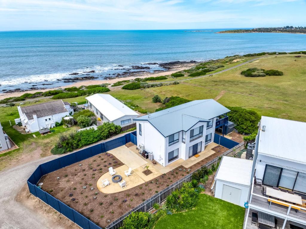 27 Seaview - Pets Negotiable - Wi-Fi - No Linen Included, Middleton