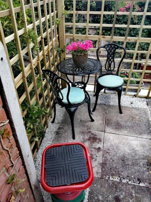 Super Sunny Studio with Own Terrace & Parking photo 8
