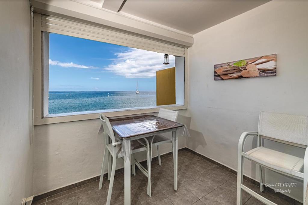 L'heure Dorée - Charmant appartement vue mer, Saint-Pierre