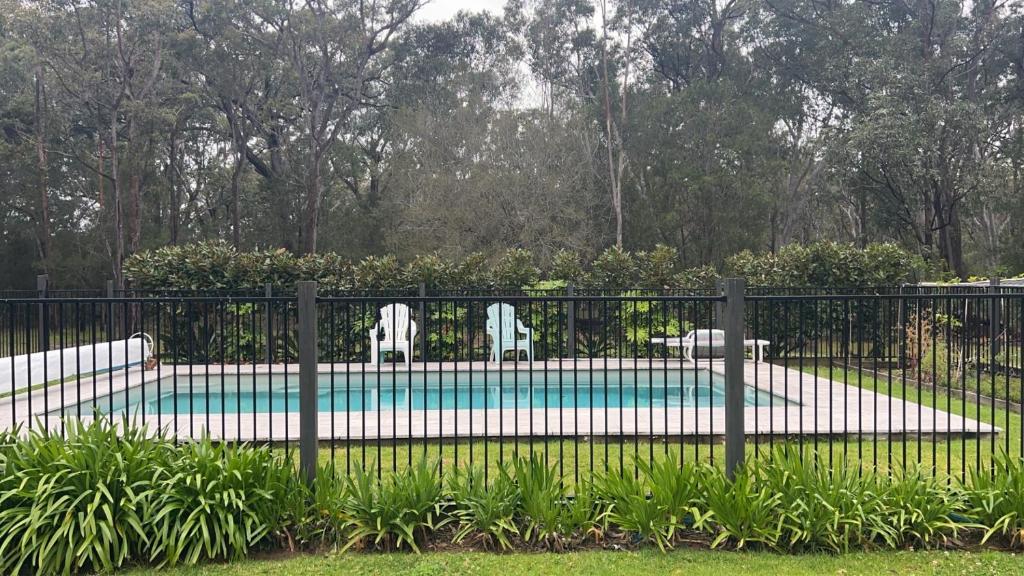 Husky Hideaway, Woollamia