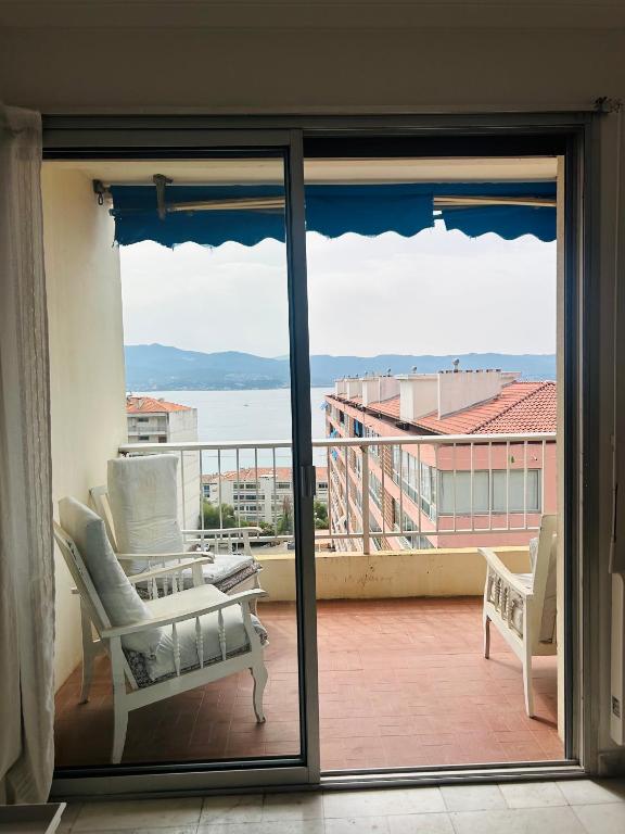 T2 vue mer à 8 min du centre ville d'Ajaccio et 1 min des plages - 4