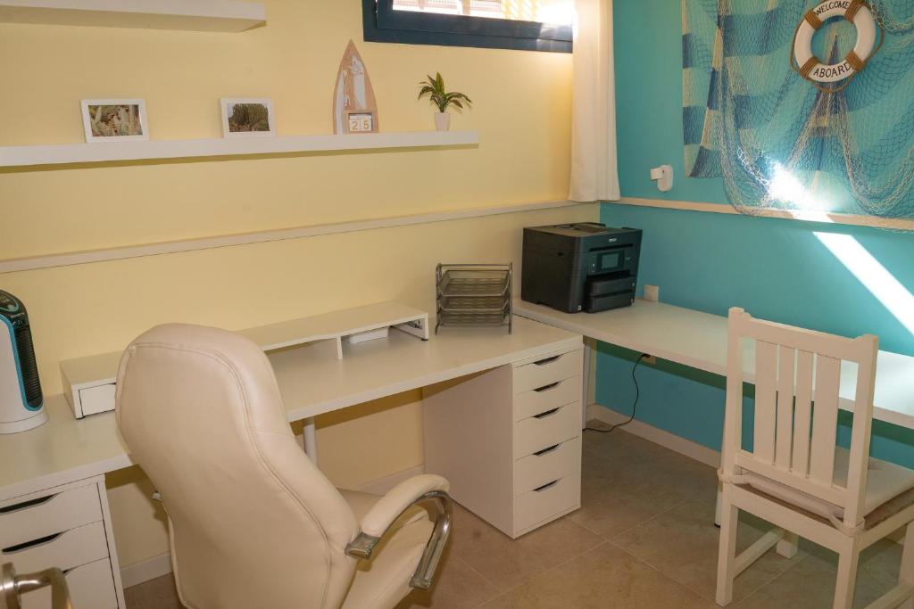 Lucky Thirteen - Apartment with Ocean View - 4