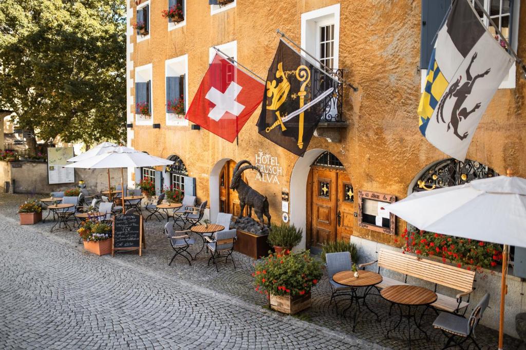 Historic Hotel Crusch Alva - 2