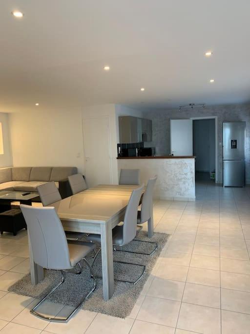 Apartment Le refuge du Canal, Apartment Nevers