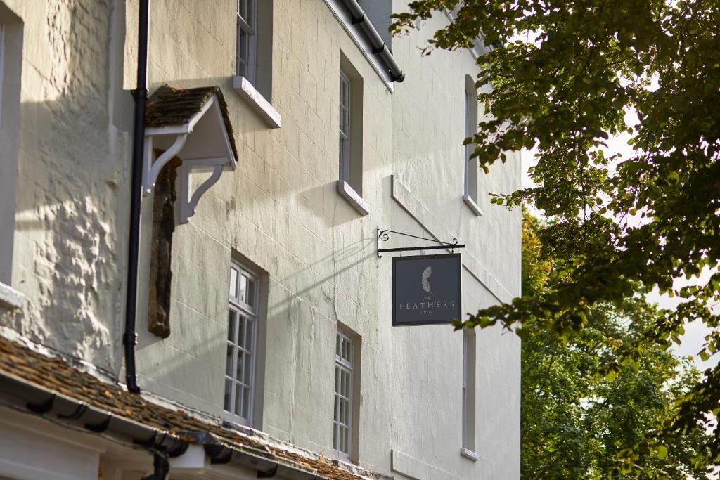 The Feathers Hotel, Woodstock