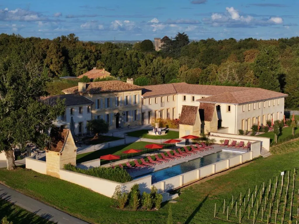 Château Fage La Maison des Vignes - Saint-Émilion，位于阿尔韦尔的酒店