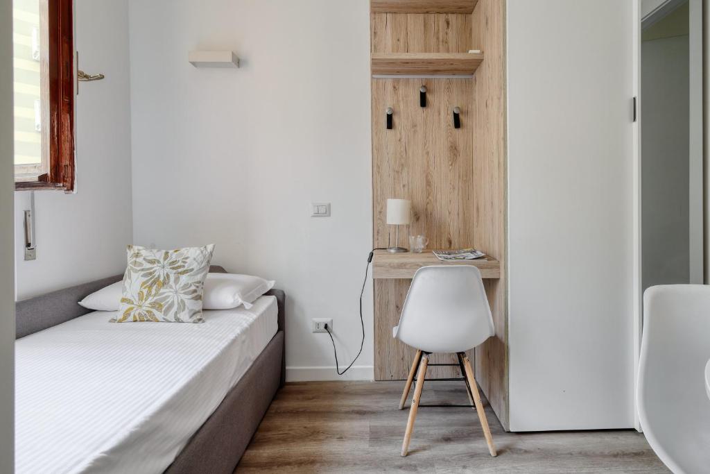 JOIVY Delightful studios near Parco Tre Torri - 4