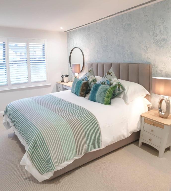 Sleep Squires, Braunton