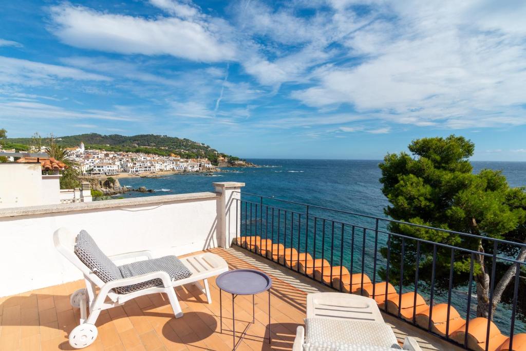 Precioso apartamento en primera línea de mar en Calella de Palafrugell - 4