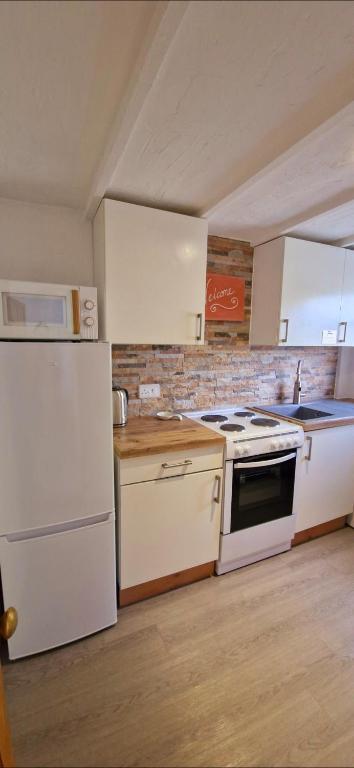 The Cottage, Perranporth photo 7