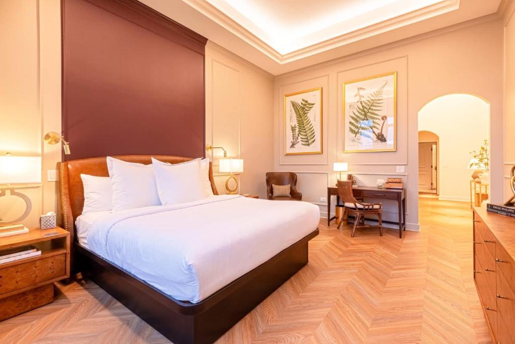 Sinclair Suites - Stylish Retro Boutique Hotel, West Dundee