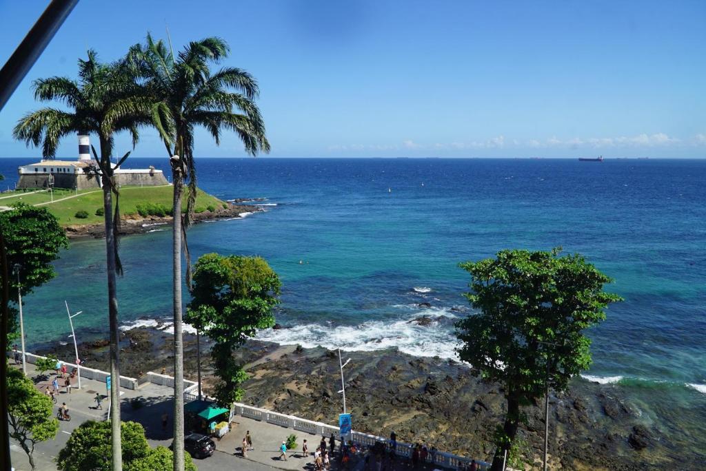 Apartment 610, vista Mar e Farol da Barra, Salvador