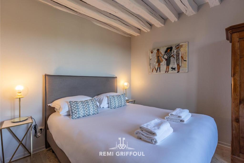 The Lighthouse Charming Apartment Beach & City Center 2-4 pers - 4