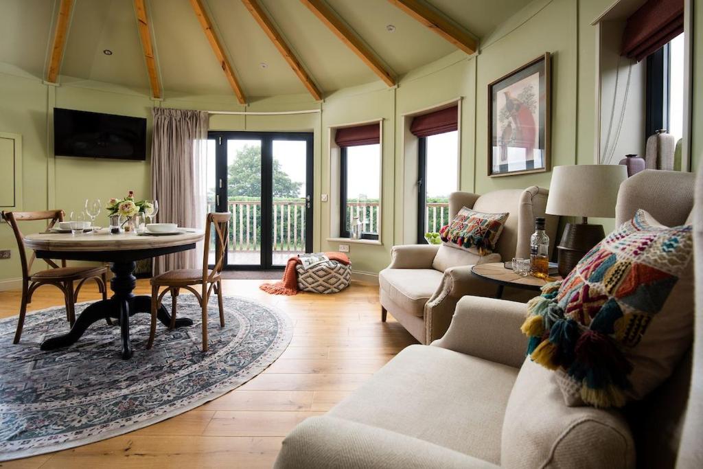 The Treehouse, Cockburnspath