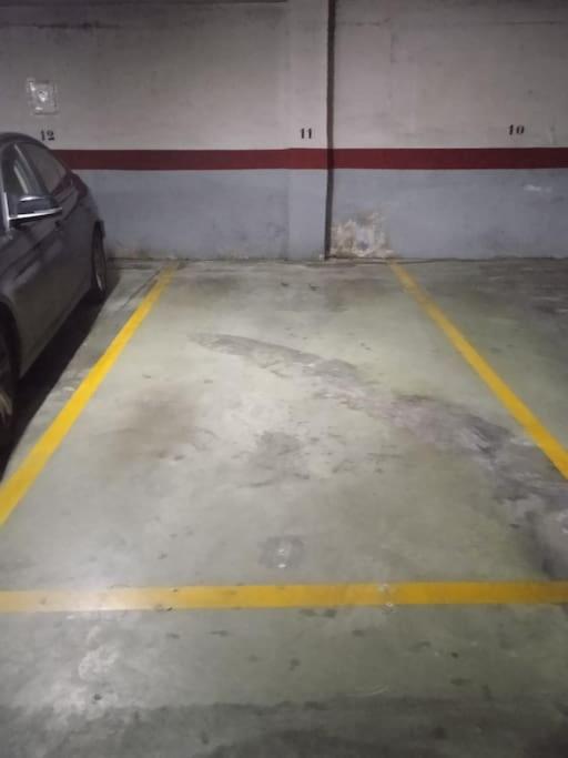 Apartamento céntrico con terraza y parking - 3