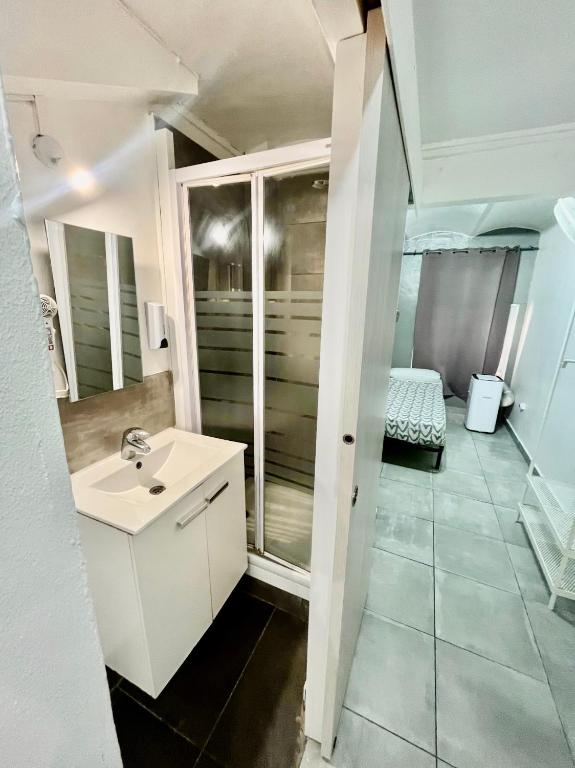 BE3 Apartamento nuevo! Cocina y baño privado! A 2`metro Sants - 1