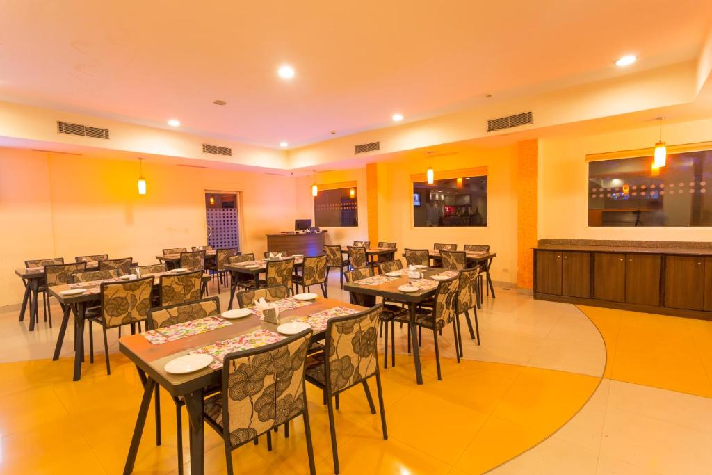 Restaurant, Ginger Pune, Pimpri in Pune
