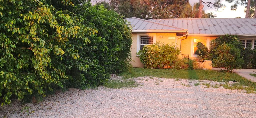 Seagate Cottage, Naples