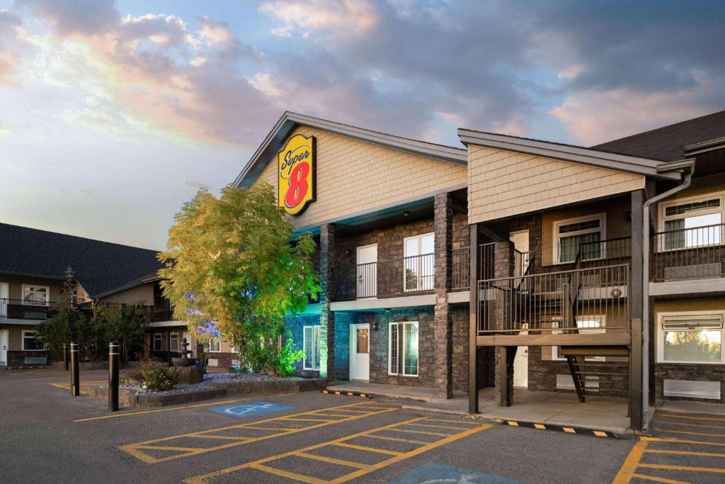 Super 8 by Wyndham Fort McMurray, Fort McMurray