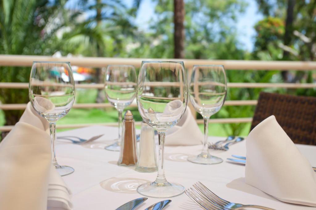 FERGUS Bermudas — Restaurant & bars in Palma Nova, Balearic Islands