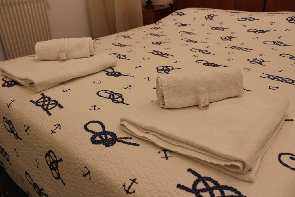 Casa My Home Genova - 14 minuti dal Centro - 5 minuti a piedi dal Gaslini - 2