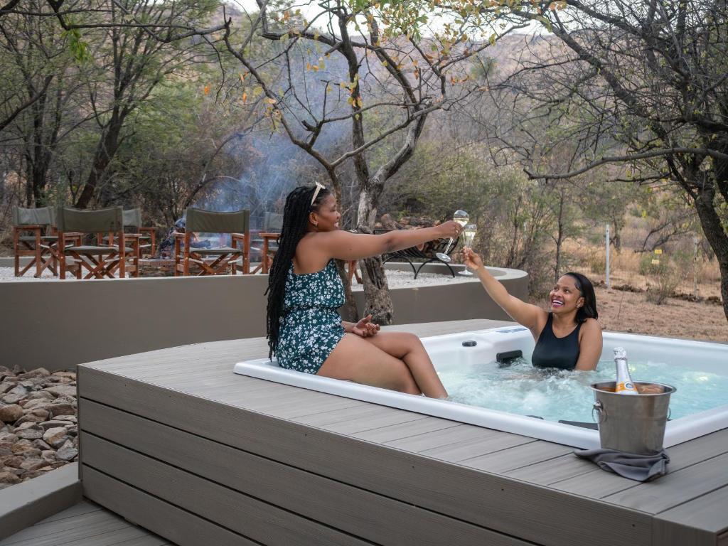Hot tub