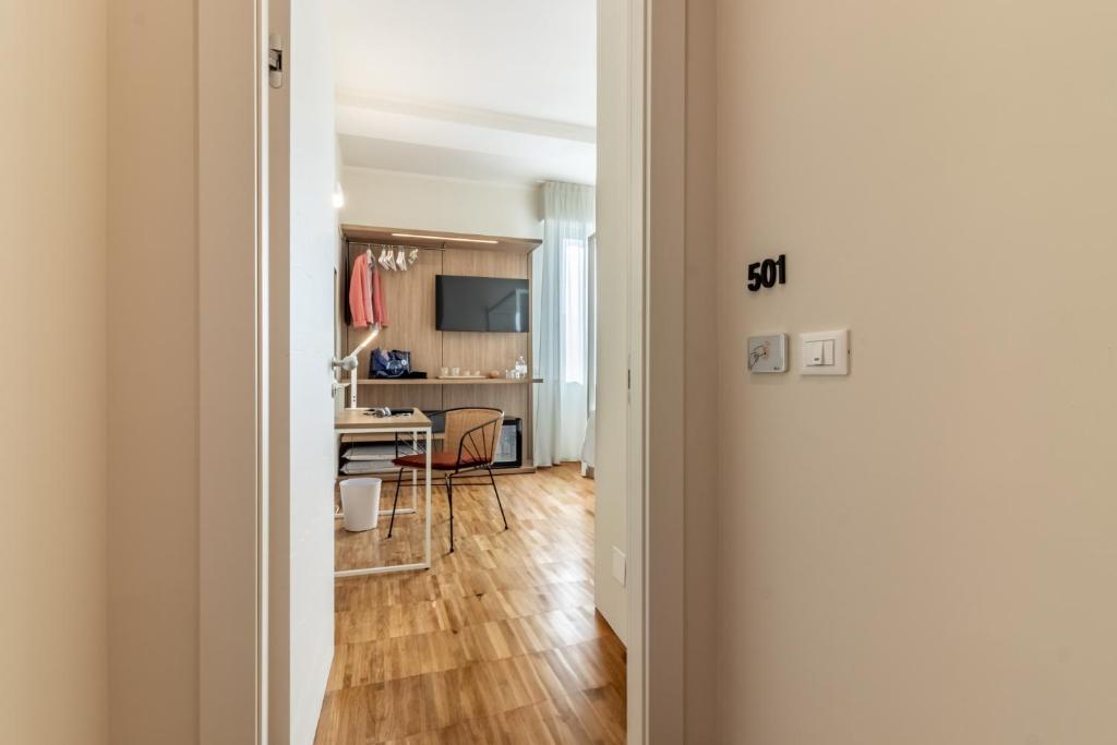 Il Faro Luxury Rooms & Lounge - 2
