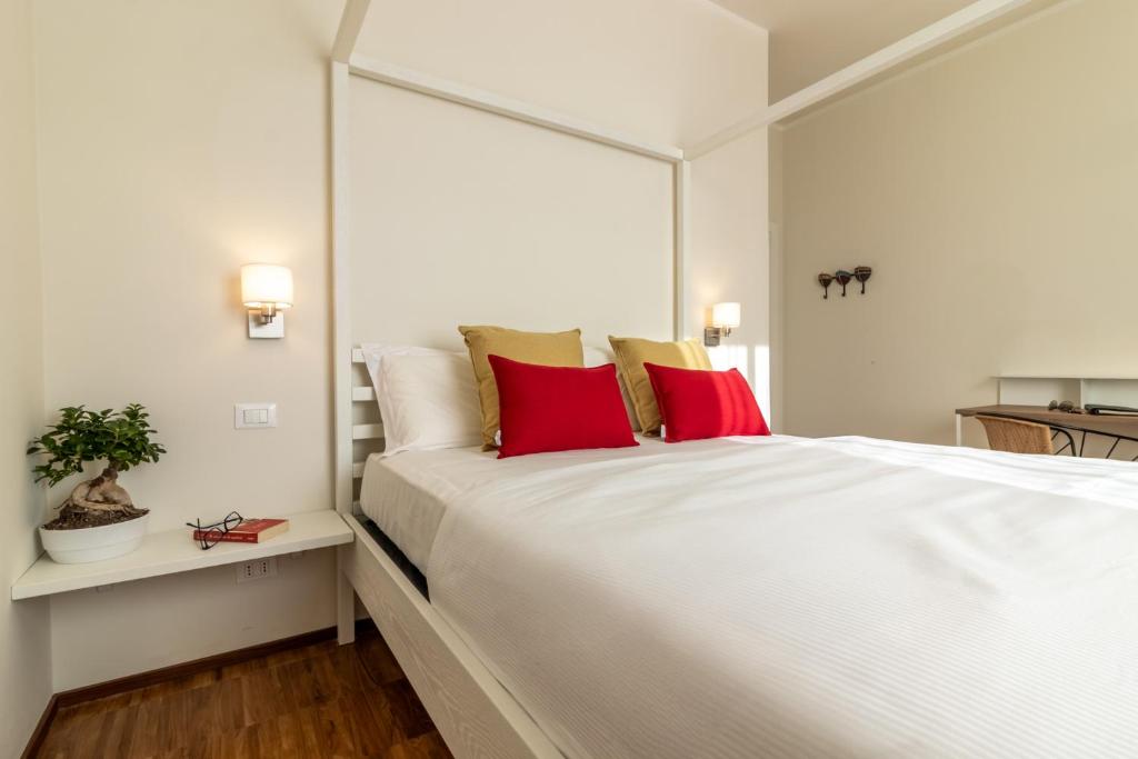 Il Faro Luxury Rooms & Lounge - 5