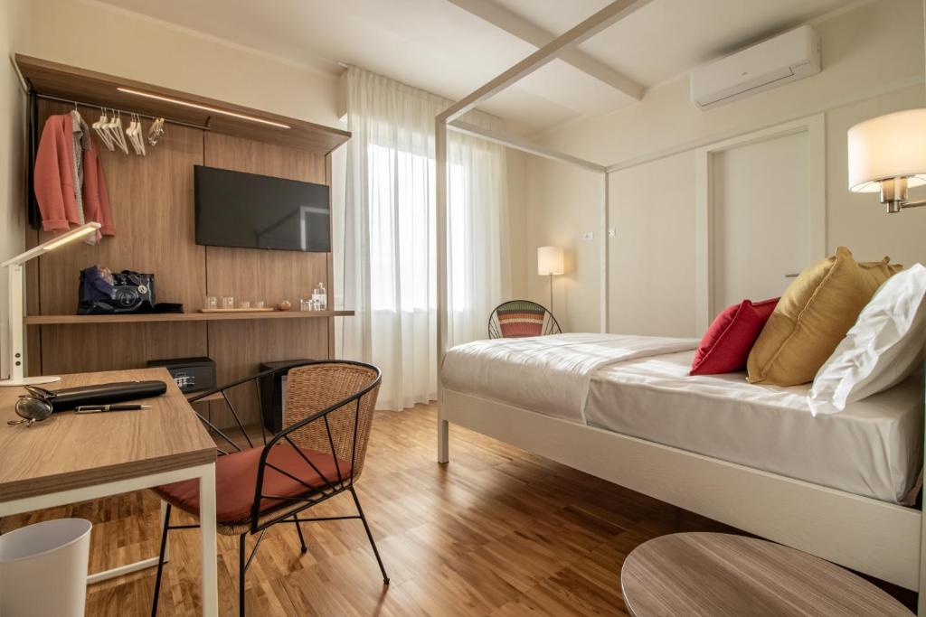 Il Faro Luxury Rooms & Lounge - 3