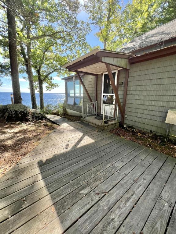 DOCKSIDE RETREAT LIMIT 14 home, North Sebago