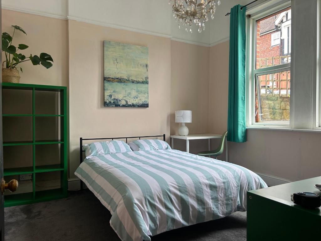 Bohemian Rhapsody, St. Leonards